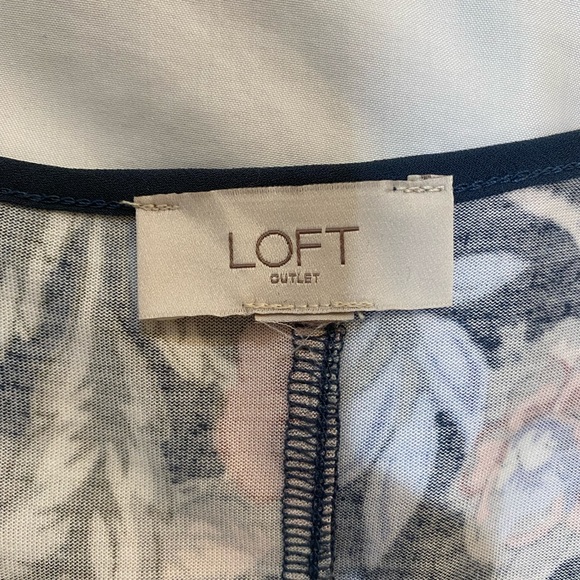Loft Outlet, navy floral, mixed media, tank top, size S - Picture 5 of 5